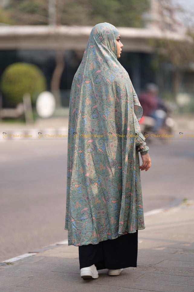 Niqab Khimar with pockets Paisley Green - Modest Collection