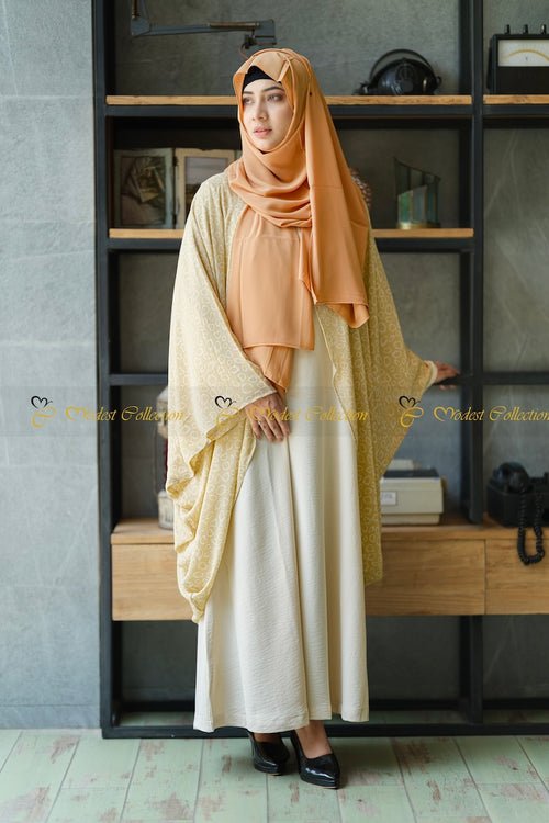 Batwing Shrug Nude Brown
