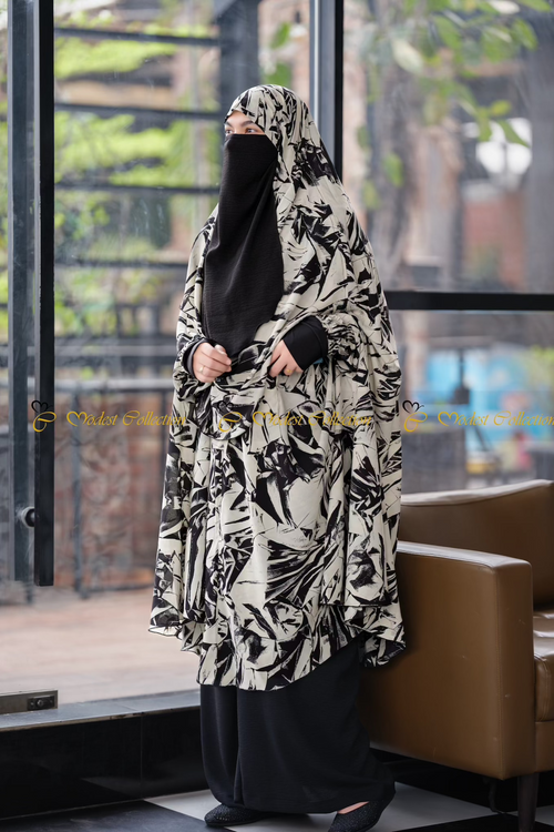 Georgette Khimar with Pockets Geometric Print