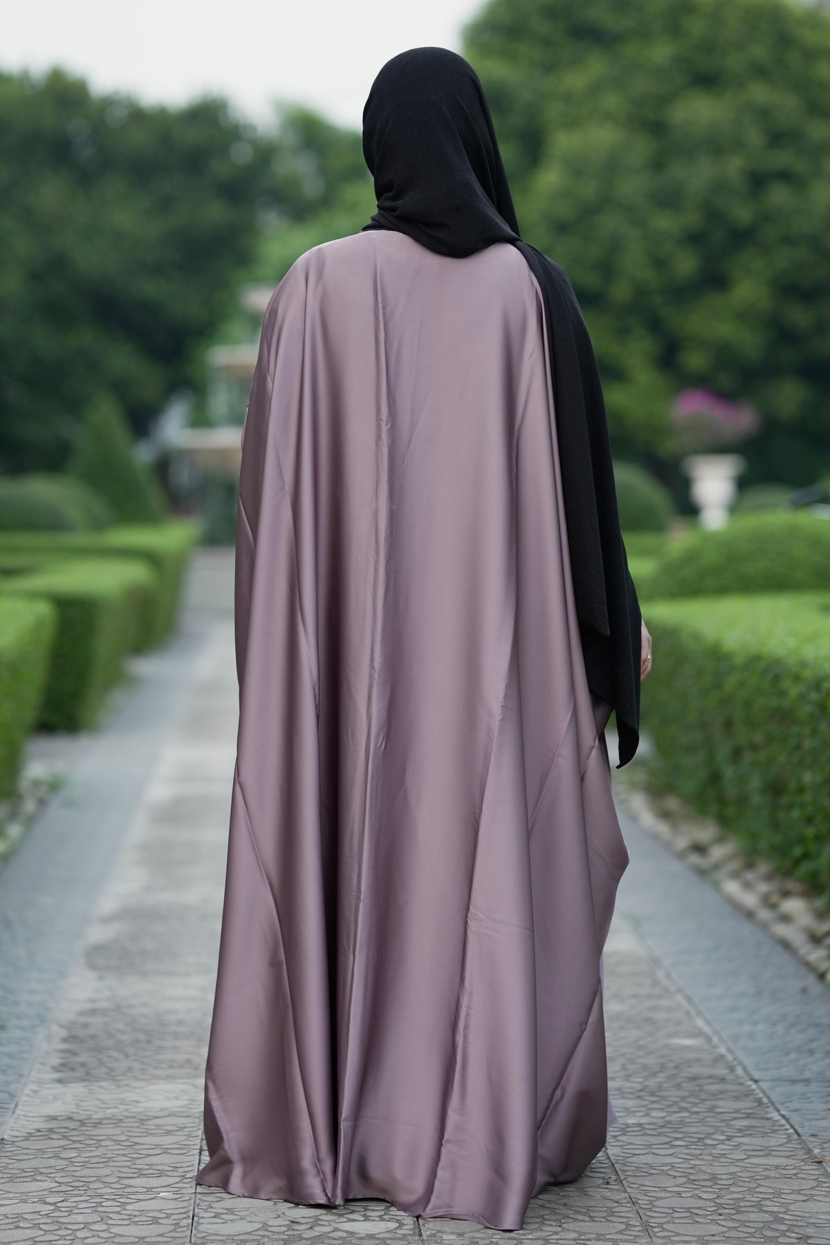 Aura Abaya