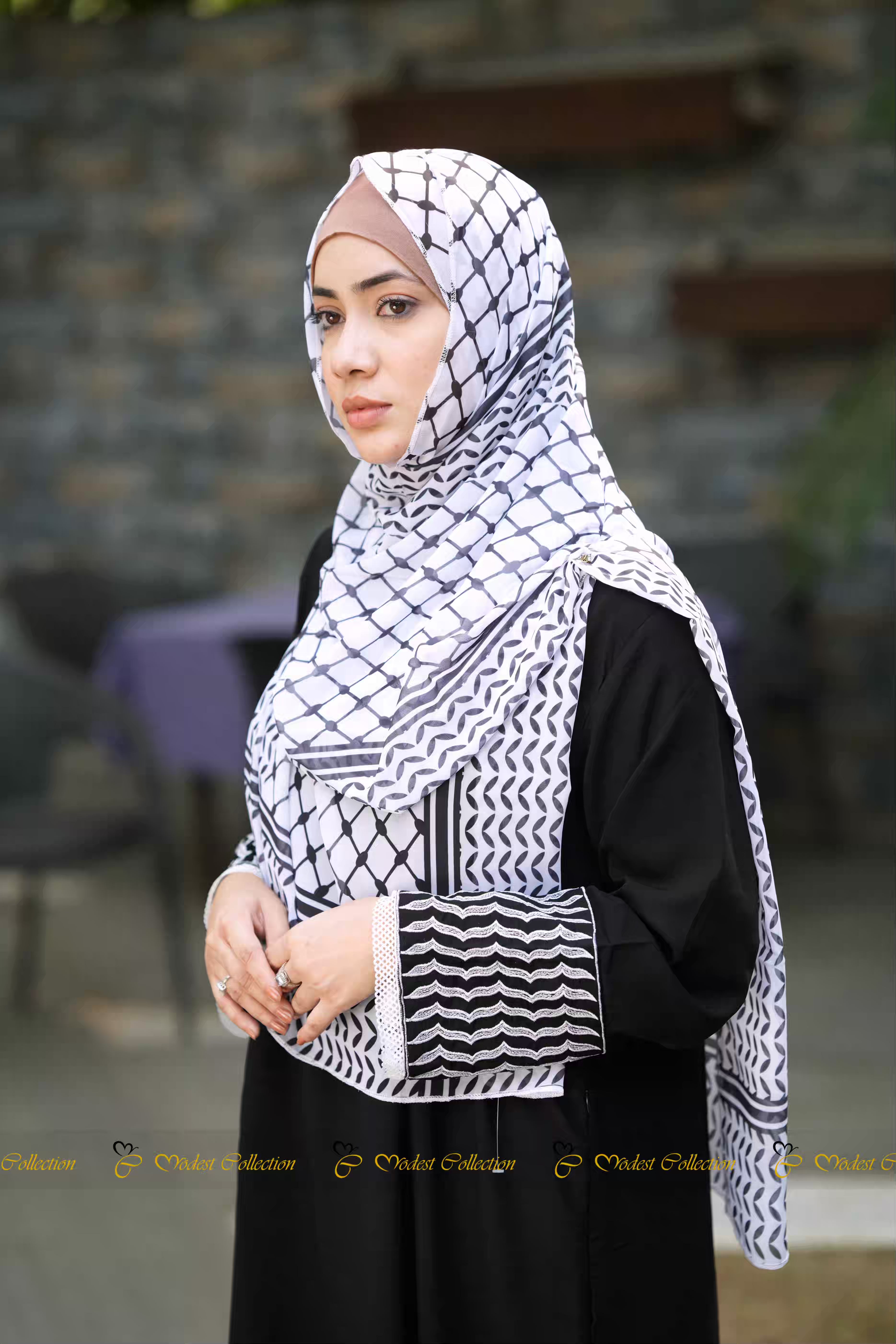 Keffiyeh Abaya Black