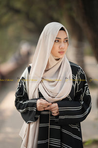 Exclusive Hijab Off white