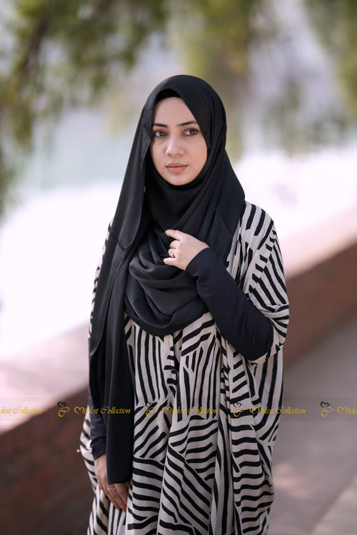Exclusive Hijab Black