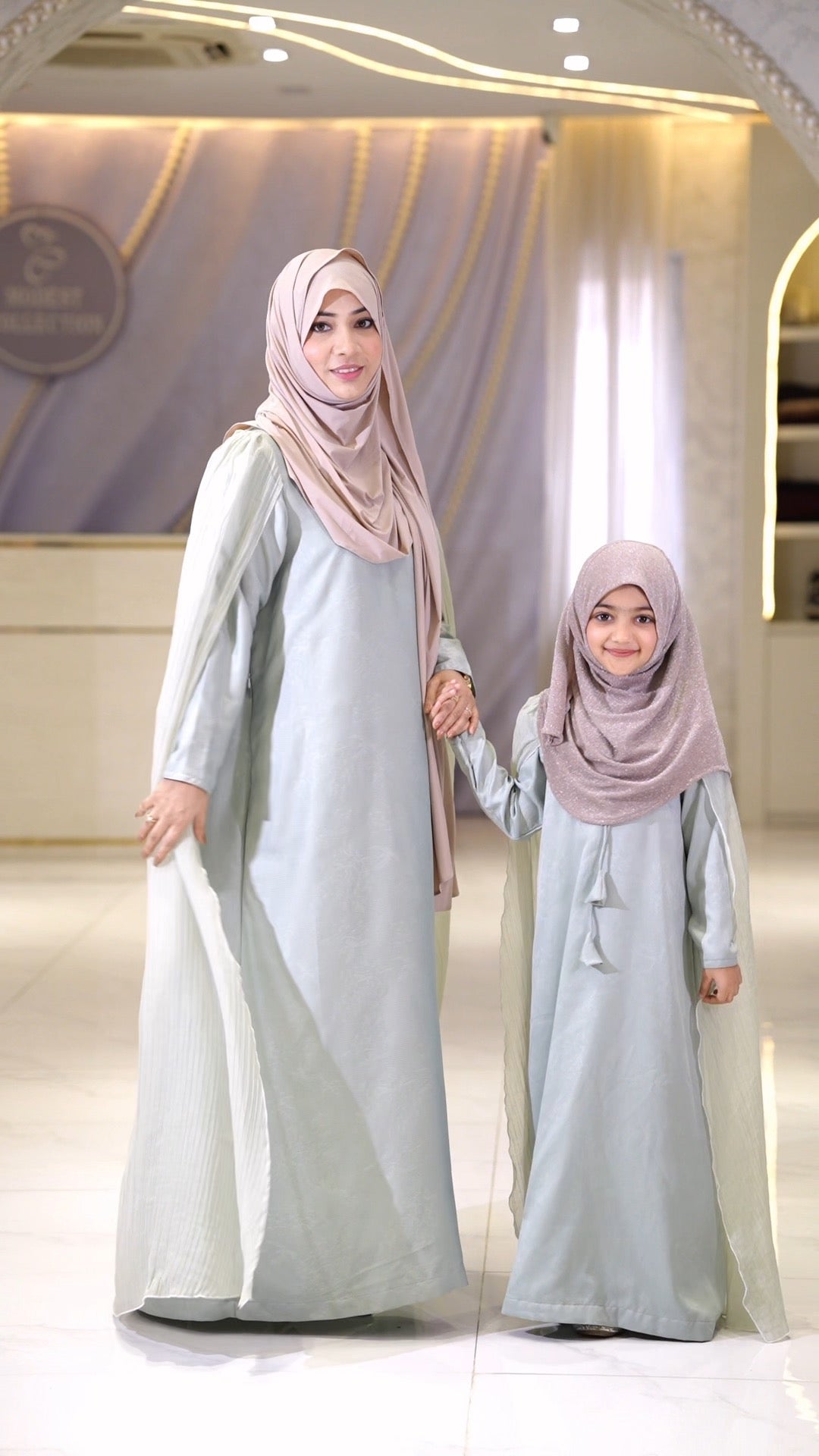 Soft_elegance_for_moms_minis.jpg