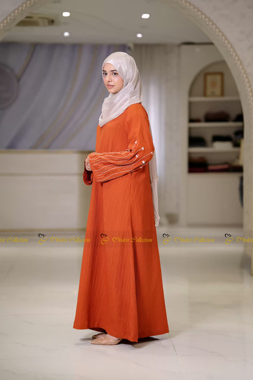 Zoya Abaya