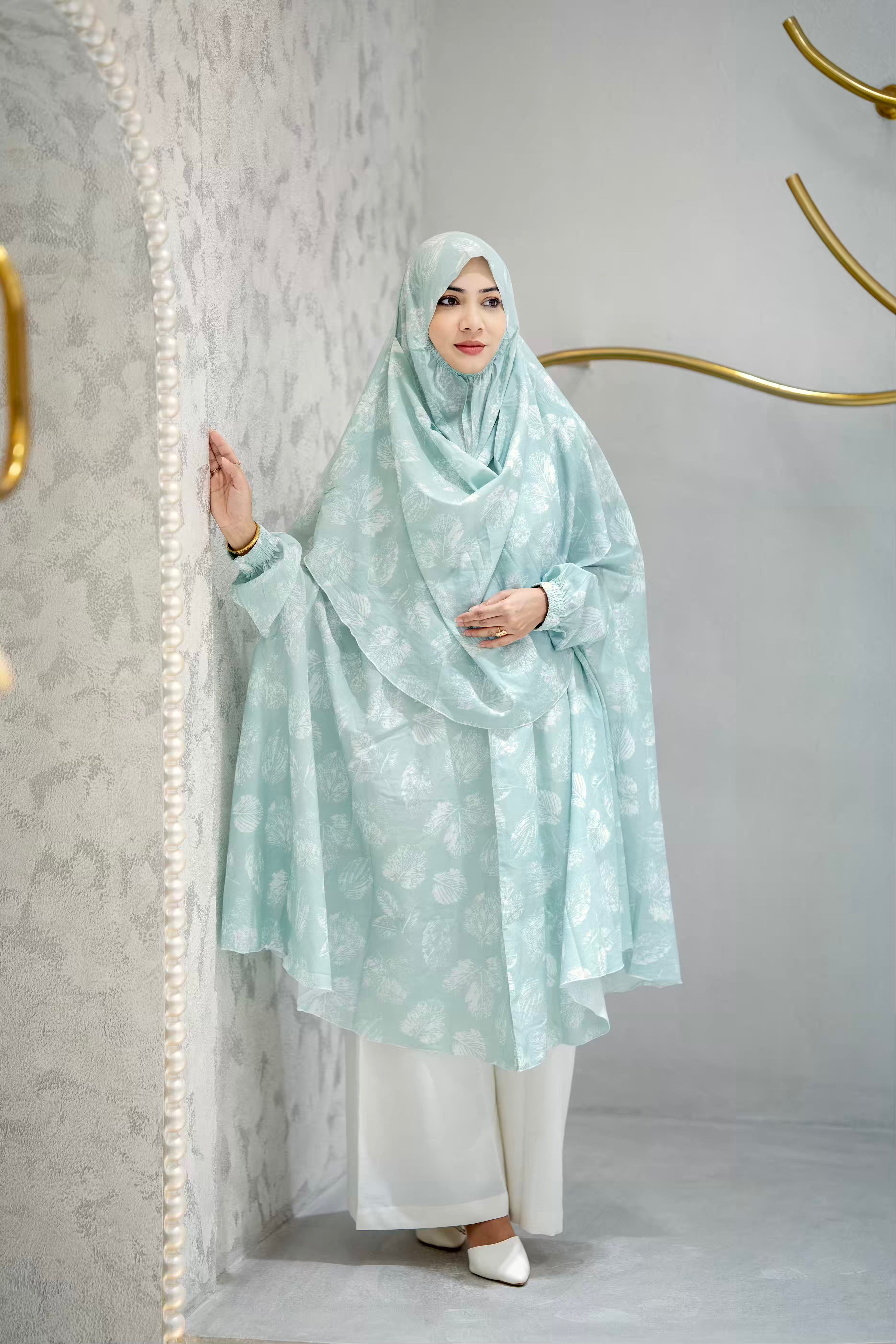 Cotton Khimar with pockets Pastel Mint