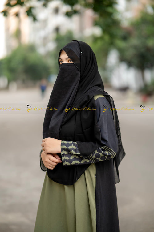 Falasteen Abaya Olive