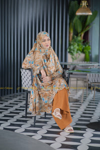 Georgette Khimar with Pockets Printed Golden