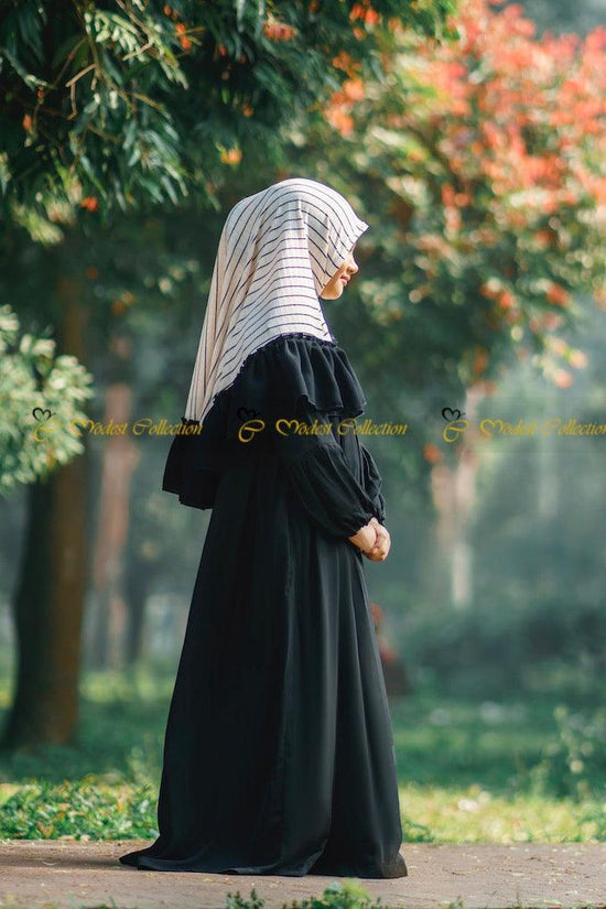 Little mahzabin abaya black