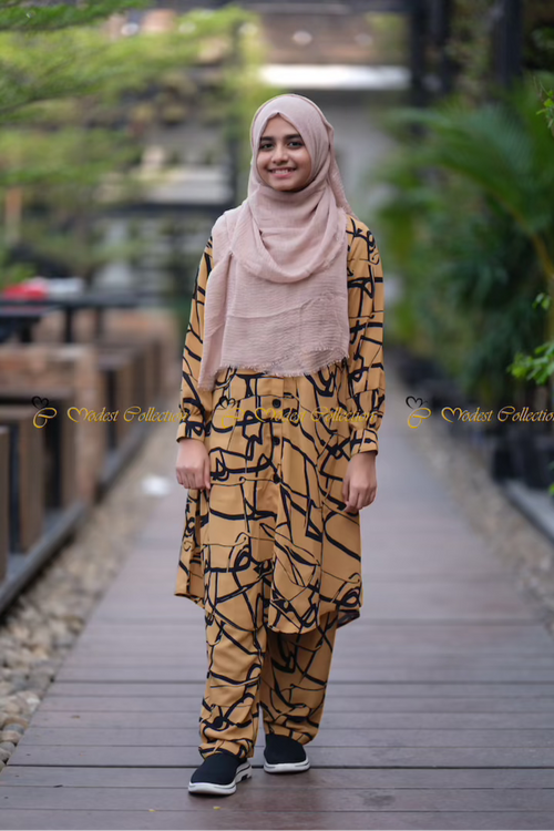 Long Shirt printed Brown