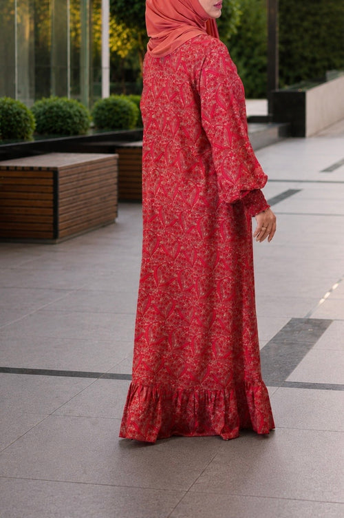 back view of the Lyra dress showing the discreet nursing-friendly front zipper.