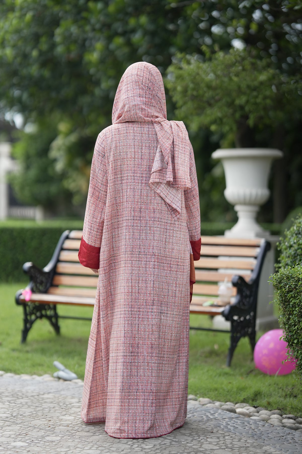 Mother and daughter matching in Meadow Abaya and Little Meadow Abaya for Umrah and daily wear.