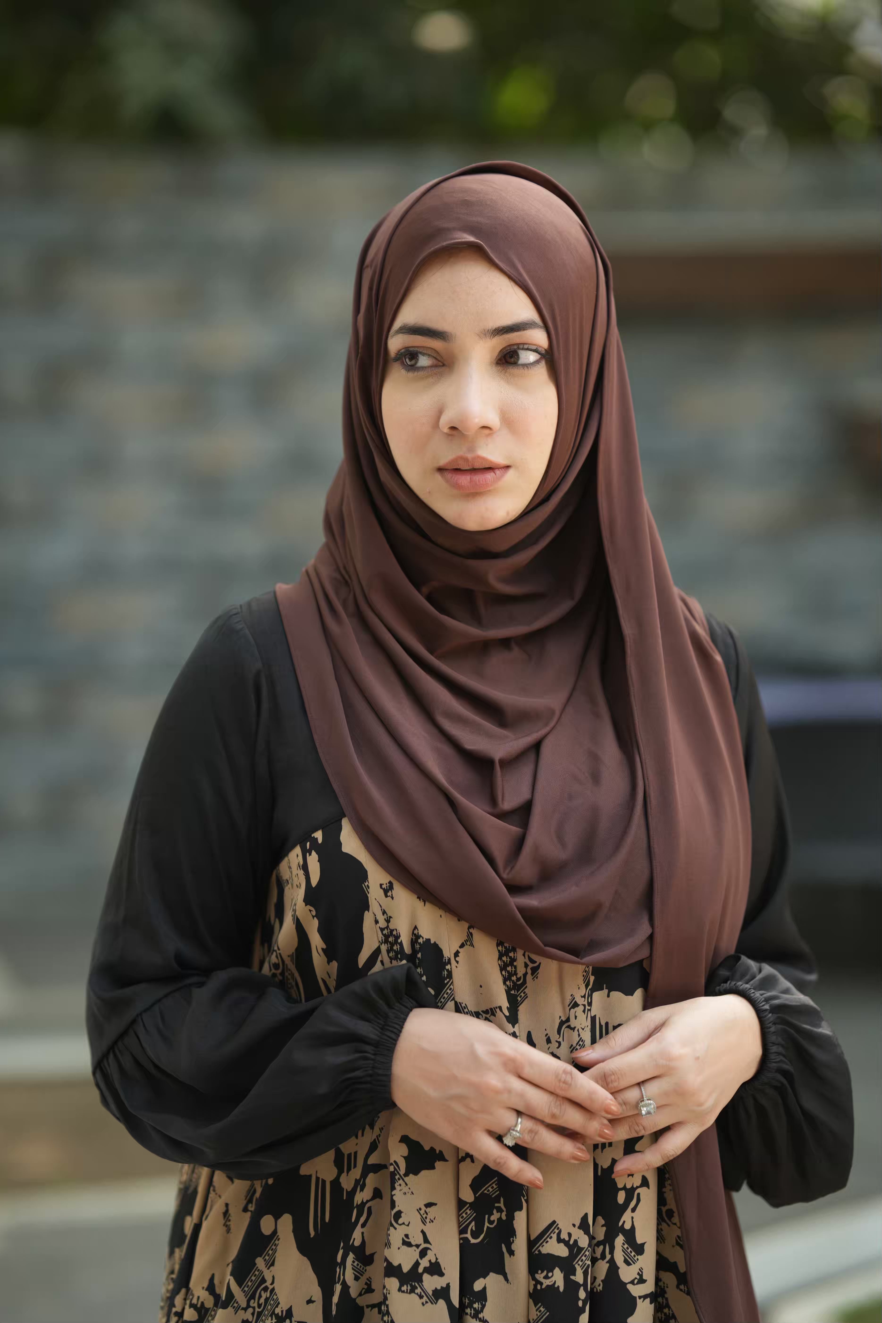 One loop Jersey Hijab Coffee