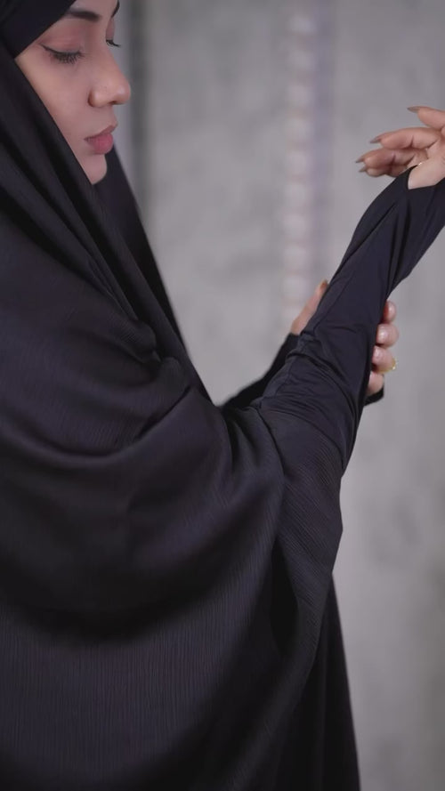 Hoorayn Jilbab Black