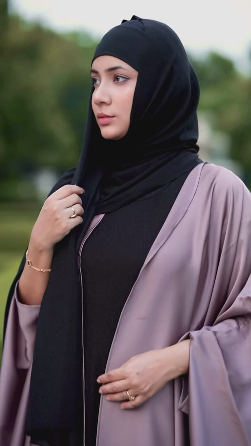 Aura Abaya