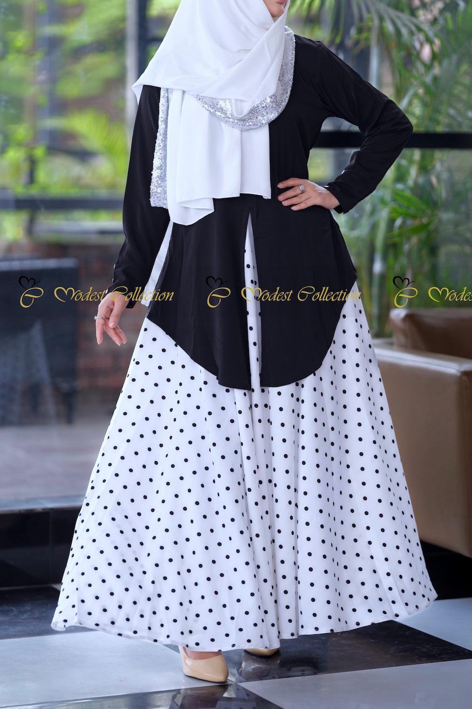 Redwana Gown polka white - Modest Collection