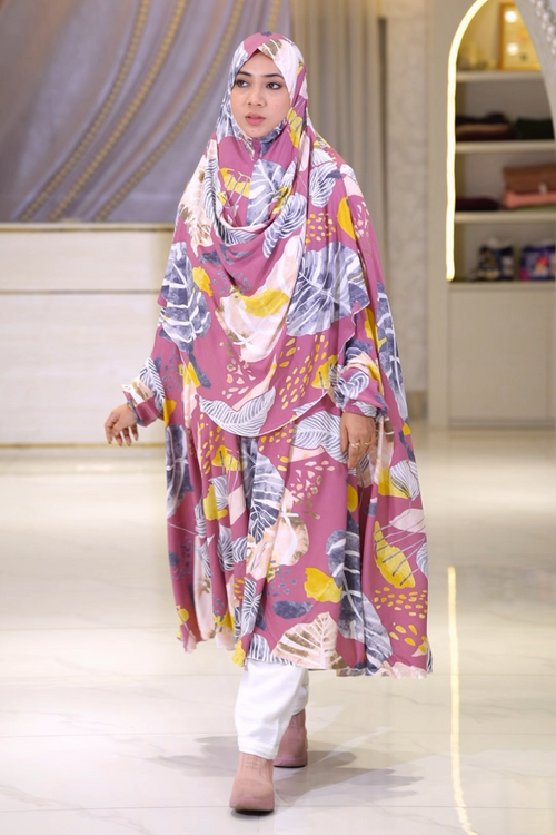 Woman wearing linen khimar with elegant modest fashion styling