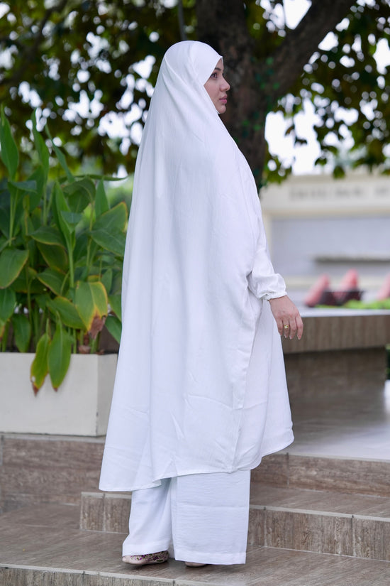 Unjila Jilbab White